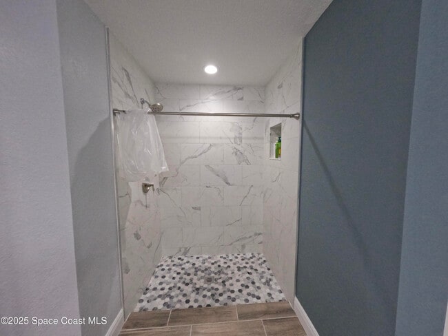 Building Photo - 259 Wilton Ave SW