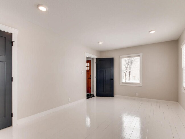 White finished floors - 4661 Cedar Ave S