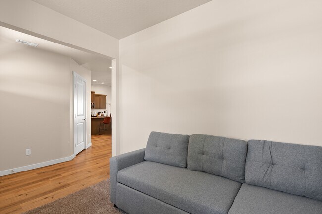 Building Photo - 1824 E Ringneck St