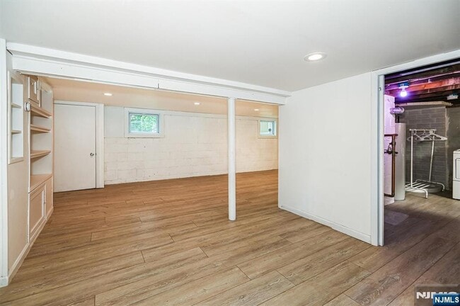 Building Photo - 15 Bergen St