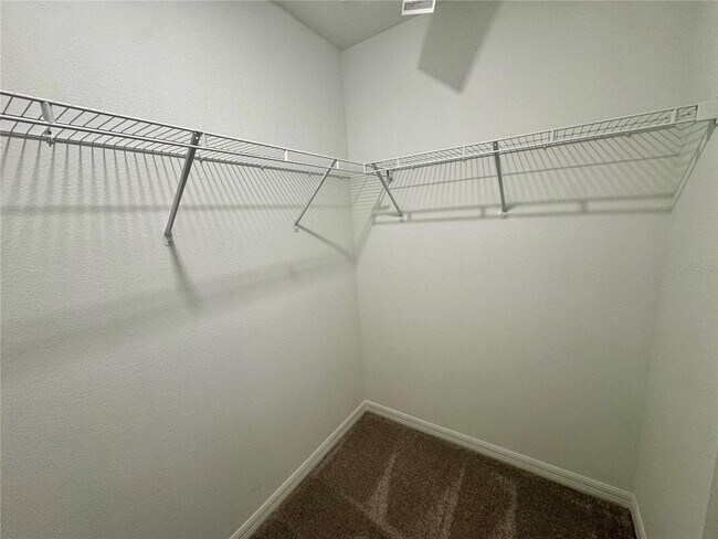 Building Photo - 3037 Canary Ave