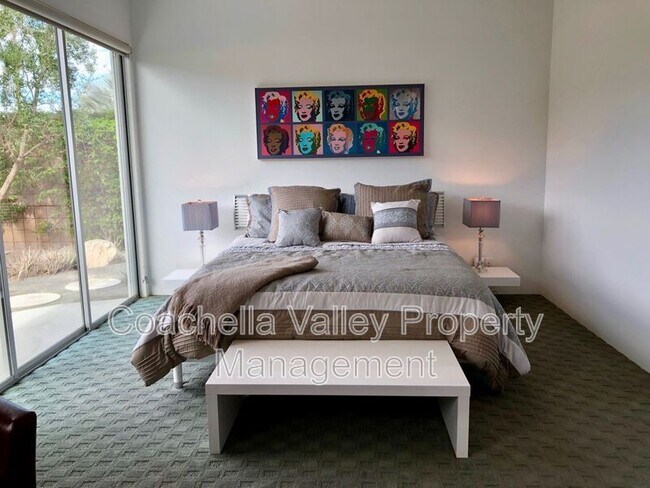 Building Photo - 2706 Alexander Club Dr