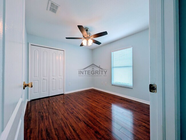 Building Photo - 30549 Tremont Dr