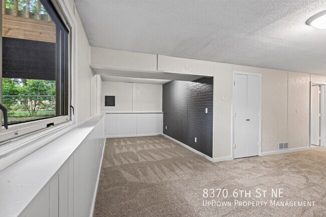 Building Photo - 8370 6th St NE