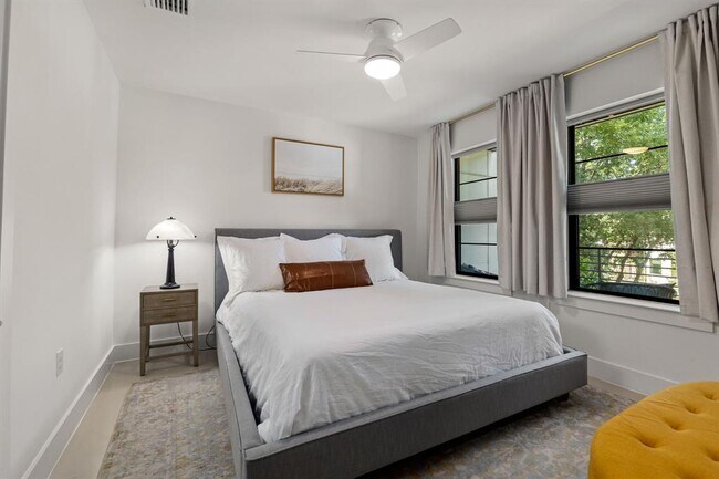 Building Photo - 3700 Clawson Rd