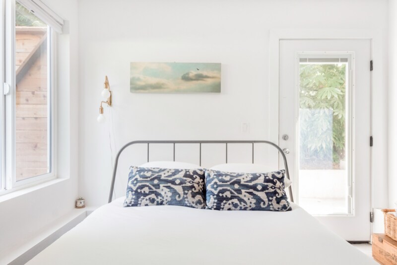 Building Photo - 6824 N Catlin Ave