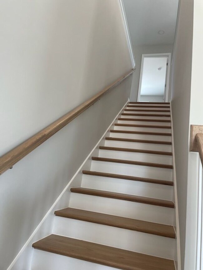 Building Photo - 3 BR 2.5 BA-  New Construction Townhouse for RENT