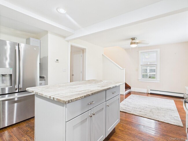 Building Photo - 2444 NY-52