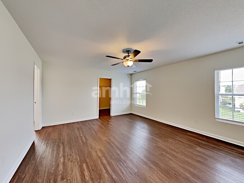 Building Photo - 6012 Ricker Rd