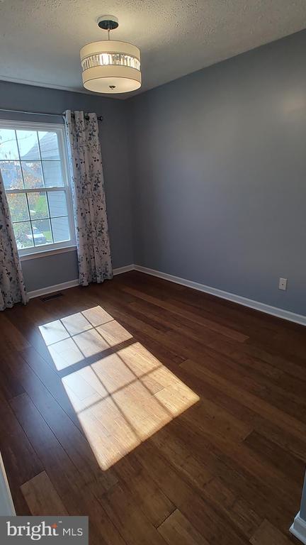 Building Photo - 442 Darby Ln