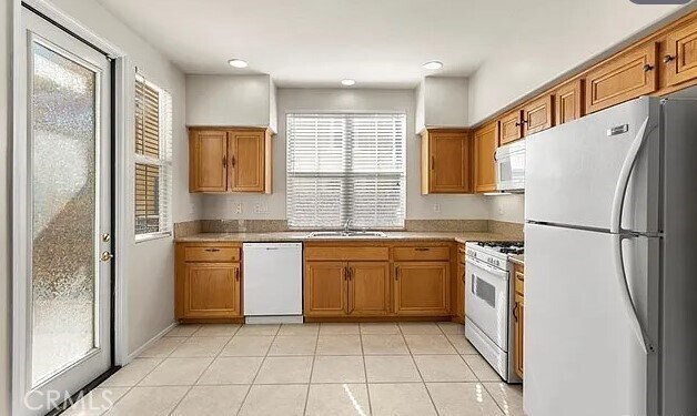 Building Photo - 308 Terra Bella