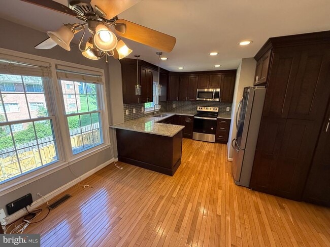Building Photo - 2430 Windbreak Dr
