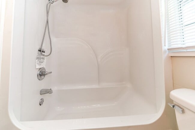 Building Photo - Lovely 3-Bedroom Home in the Heart of Pleasant Grove