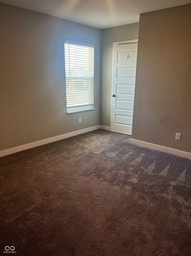 Building Photo - 1953 Goodwin Pl