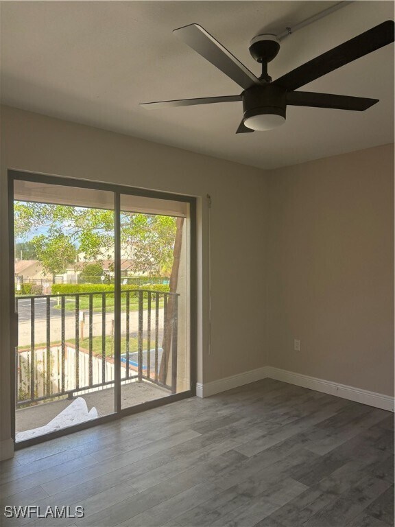 Building Photo - 5245 Cedarbend Dr