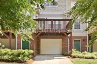 Building Photo - 153 Forest Ridge Rd