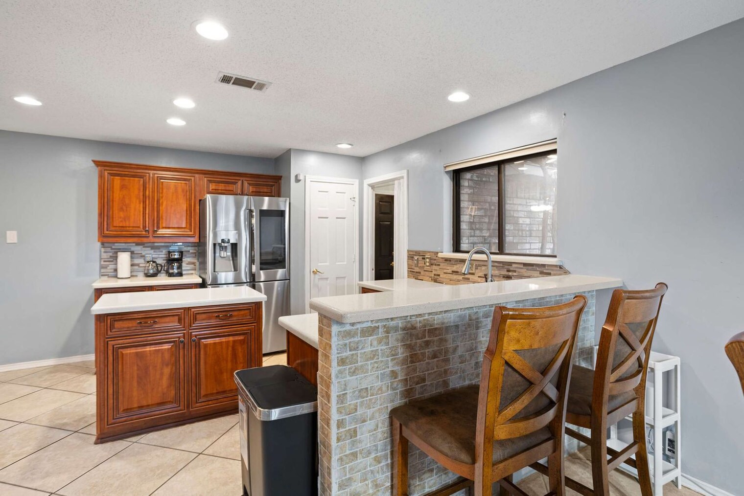 Building Photo - 1424 Cobblestone Dr