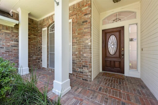 Building Photo - 11032 Crossland Dr