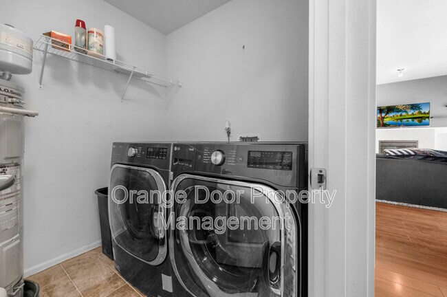 Building Photo - 21230 40th Way S