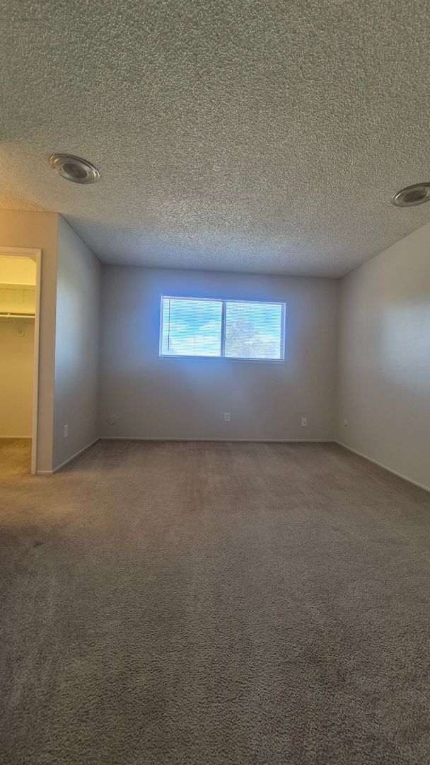 Building Photo - 7338 Hayward Dr