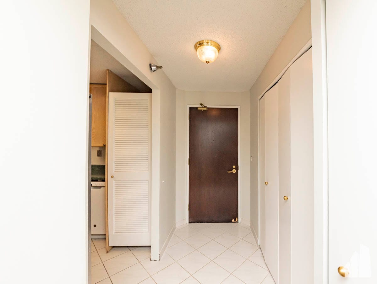 Building Photo - 195 N Harbor Dr