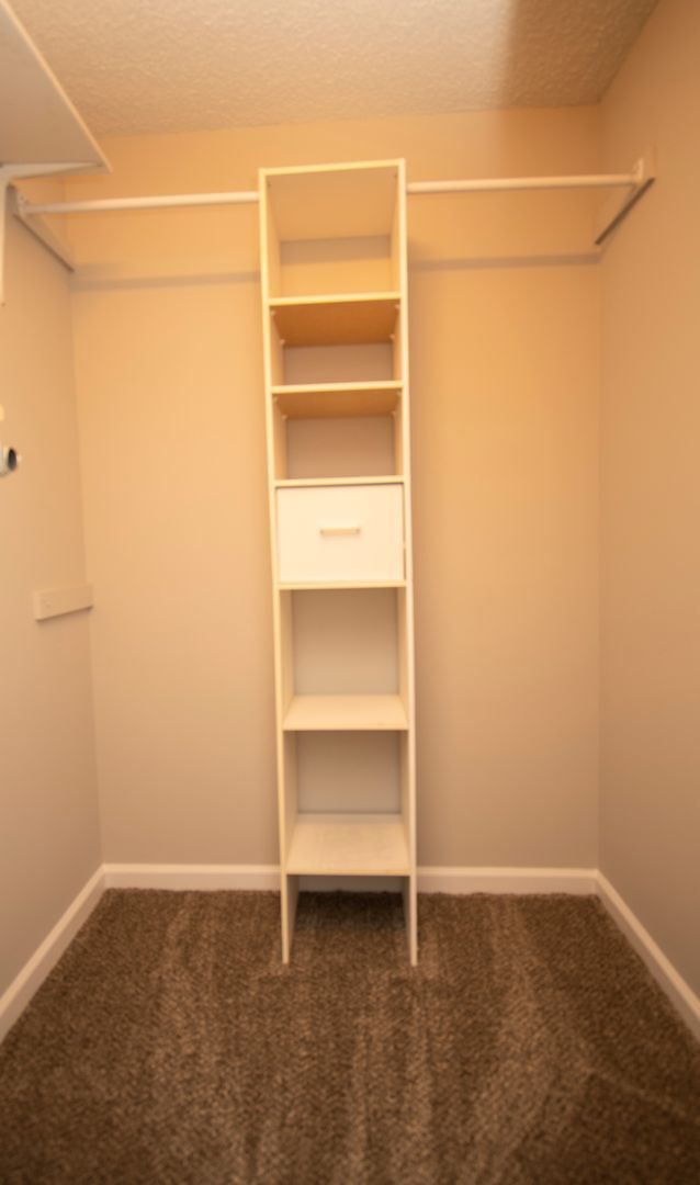 Building Photo - 3 Bedroom Pet Friendly Home For Rent In St...