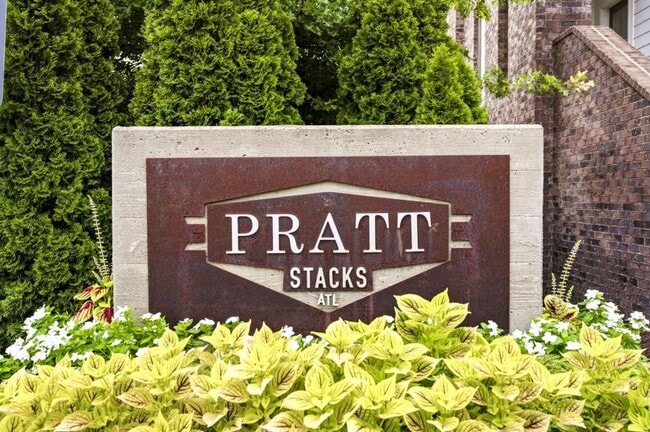 Building Photo - 395 Pratt Dr SE