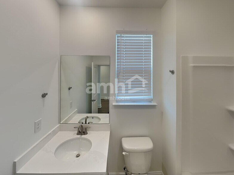 Building Photo - 214 Gershon Wy