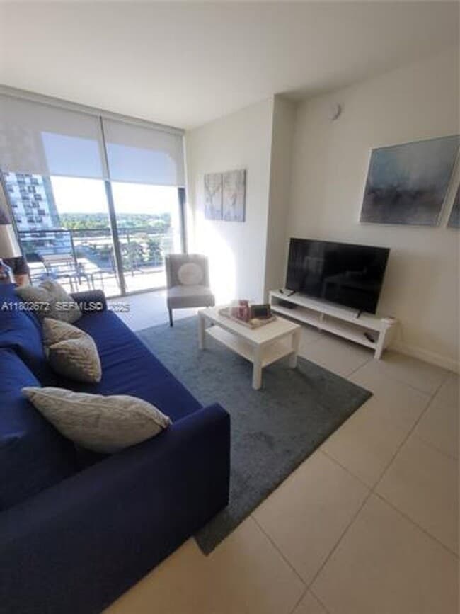 Building Photo - 5350 NW 84th Ave