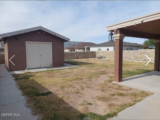 Building Photo - 6621 Fountain Hills Pl