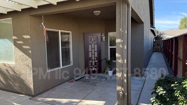 Building Photo - 1433 Gaucho Ln