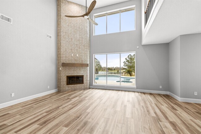 Building Photo - 8543 Crown Lake Ct