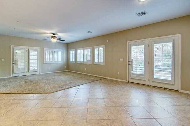 Building Photo - Summerlin Home with downstairs Bed/Bath & Large Patio with Courtyard!