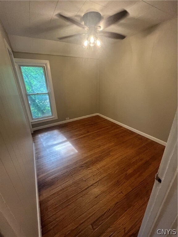 Building Photo - 214 Lynch Ave