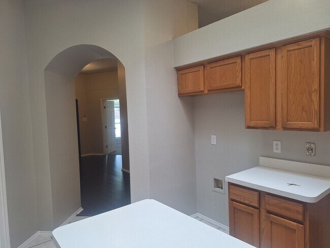Building Photo - 3516 Paladin Pl