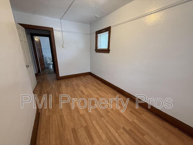 Building Photo - 2836 N 16th St