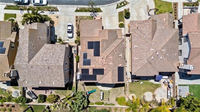 Building Photo - 2580 Pearblossom St