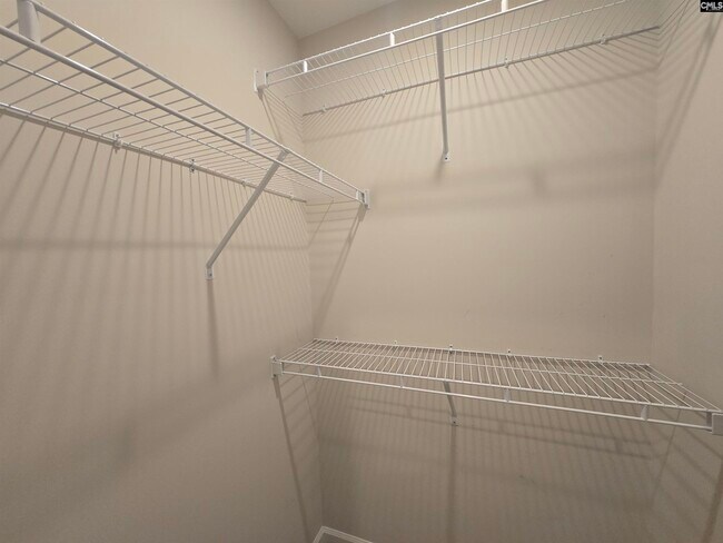 Building Photo - 258 Honey Hill Way