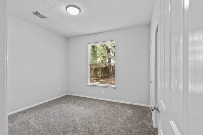 Building Photo - 39 Fortuneberry Pl