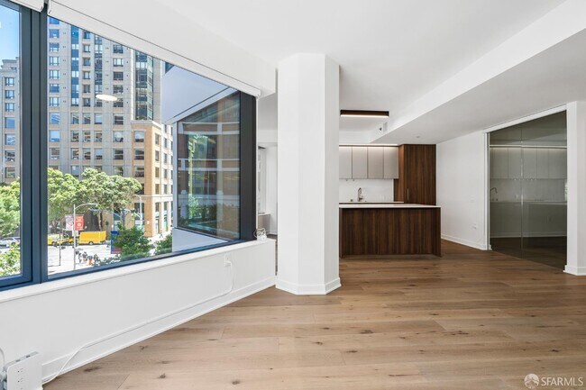Building Photo - 280 Spear St