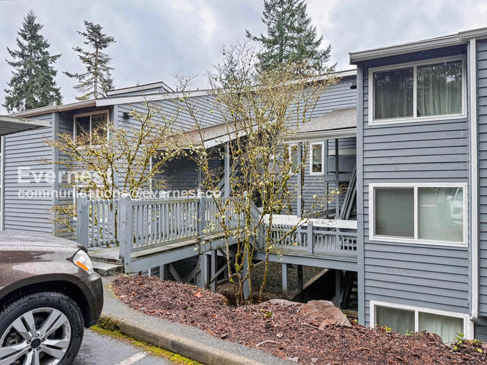 Building Photo - 9398 Redmond - Woodinville Rd NE