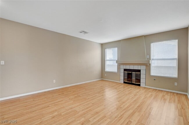 Building Photo - 1904 Verbania Dr