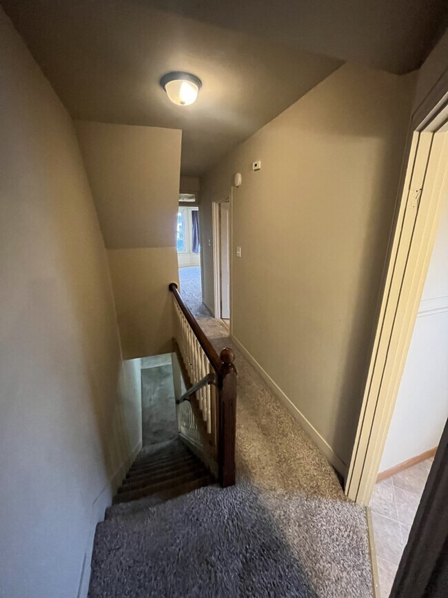 Building Photo - 446 Nevin St