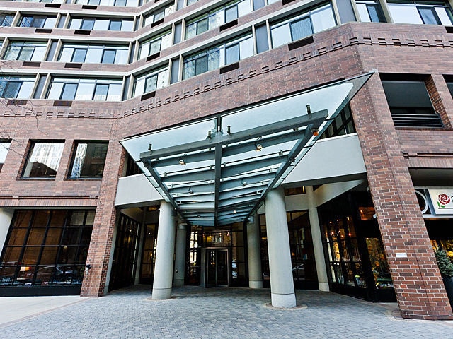 Primary Photo - 211 E Ohio St