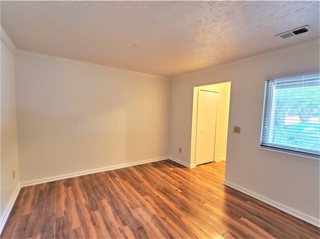 Building Photo - 66 Country Pl Ct