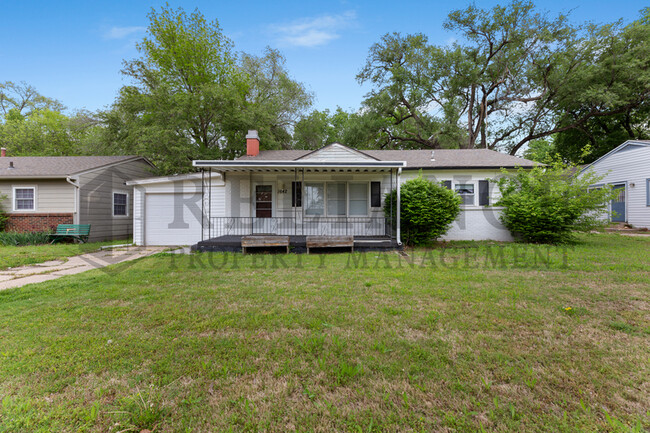 Primary Photo - 1642 Denver Dr