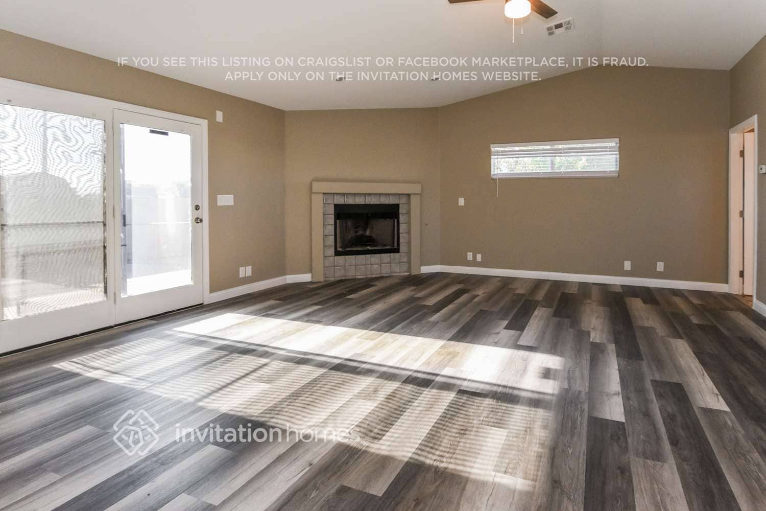 Building Photo - 26 Brown St