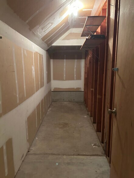 Building Photo - 304 Cervantes