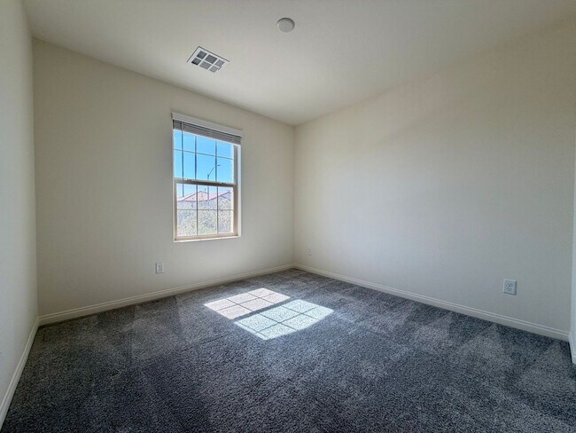 Building Photo - Great 3 bedroom in Cadence