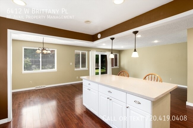 Building Photo - 6412 W Brittany Pl